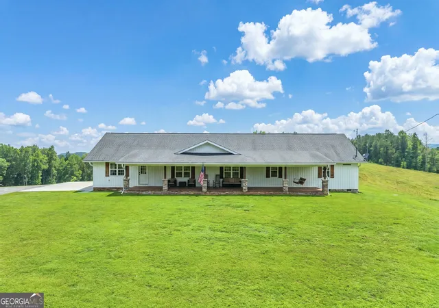 Homes for sale in Wadley, AL | 3204 County Road 43, Wadley, AL 36276 | MLS# 10789337