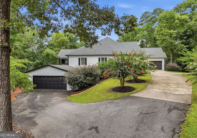Photo 65 of Single family home for sale at 8665 Bay Dr, Gainesville, GA 30506 | MLS# 10821329 | Listing updated on 2026-09-14