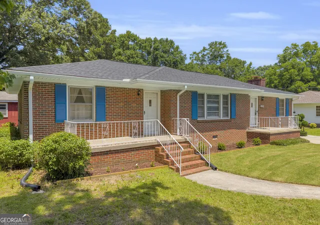 3rd image of 128 Smith St, Hartwell, GA 30643 | MLS# 10780366