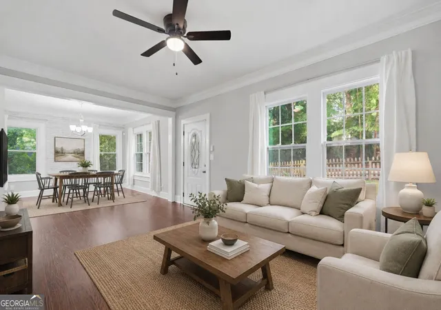 Photo 2 of Single family home for sale at 992 Westmont Rd Sw, Atlanta, GA 30311 | MLS# 10788148 | Listing updated on 2026-08-22