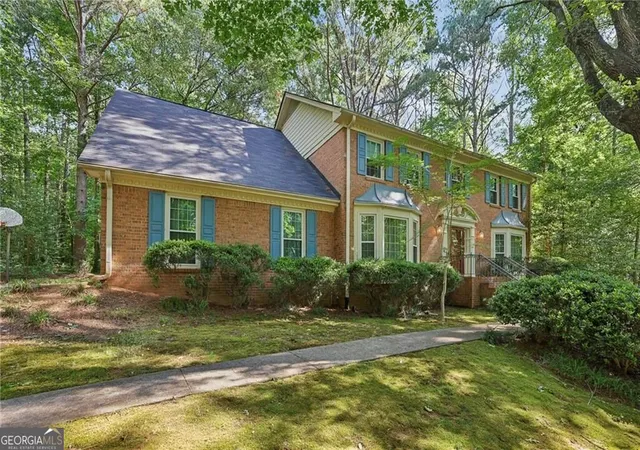 Photo 3 of Single family home for sale at 6051 Millstone Run, Stone Mountain, GA 30087 | MLS# 10834962 | Listing updated on 2026-09-11