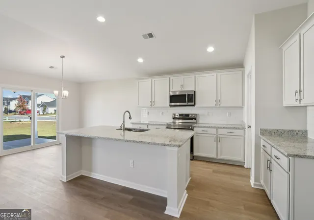 3rd image of 129 Lakeview Pines Wy, Statesboro, GA 30461 | MLS# 10732119