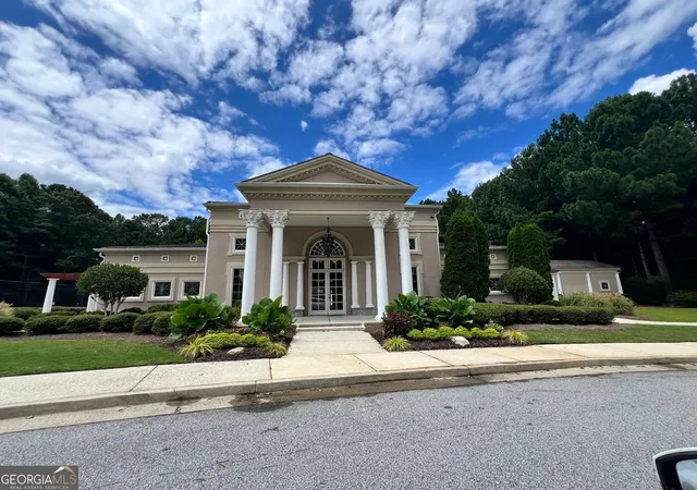 Photo 2 of Single family home for sale at 5441 The Vyne Ave, Atlanta, GA 30349 | MLS# 10818358 | Listing updated on 2026-09-08