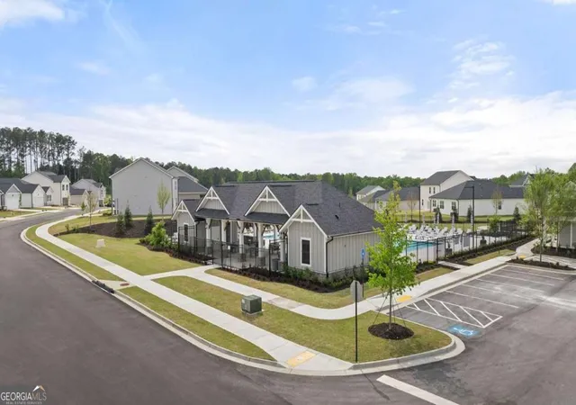 Photo 4 of Single family home for sale at 8555 Secretariat Dr, Lithonia, GA 30058 | MLS# 10827024 | Listing updated on 2026-09-23