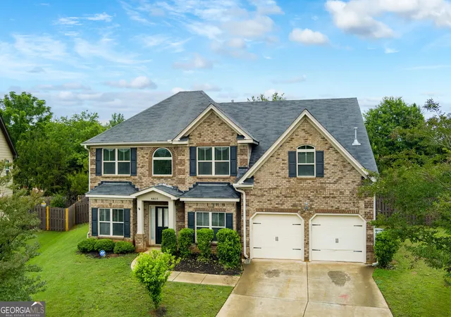 Photo 3 of Single family home for sale at 6025 Andrew Wy, Cumming, GA 30041 | MLS# 10780244 | Listing updated on 2026-10-02