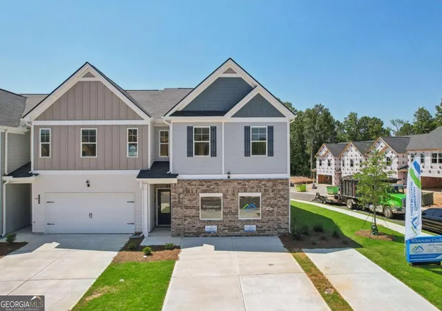 Photo 1 of Sale Pending at 201 Switcher Ct, Union City, GA 30291 | MLS# 10757651 | Listing updated on 2026-08-31