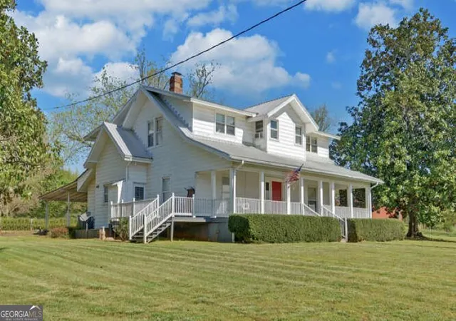 Photo 1 of House for sale at 1211 Veterans Dr, Danielsville, GA 30633 | MLS# 10728436 | Listing updated on 2026-04-23