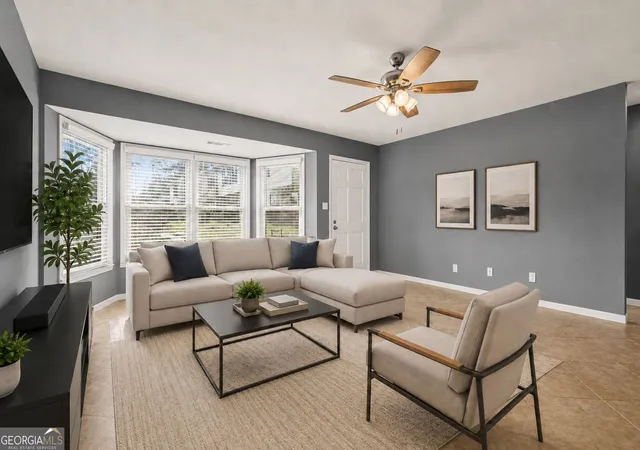4th image of 722 Longleaf Dr, Lawrenceville, GA 30046 | MLS# 10815476