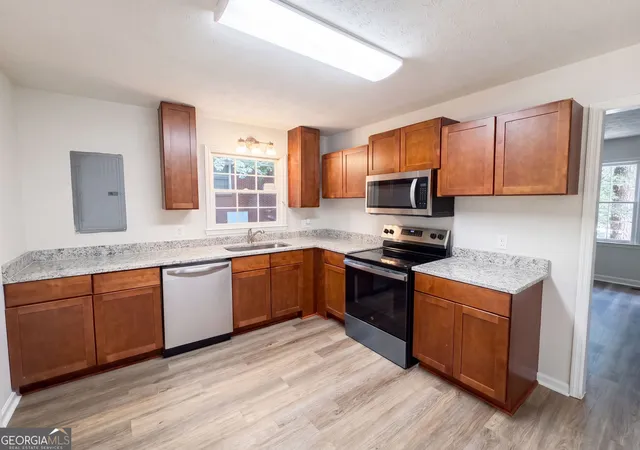 3rd image of 537 Green St, Monroe, GA 30655 | MLS# 10812986
