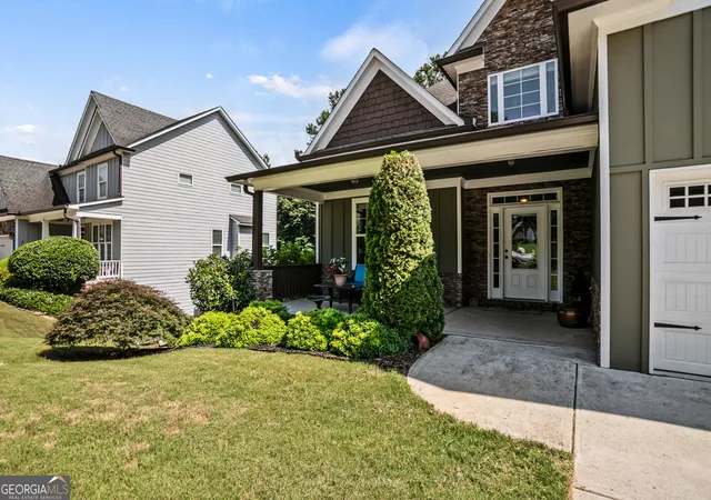 3rd image of 1125 Blankets Creek Dr, Canton, GA 30114 | MLS# 10782544