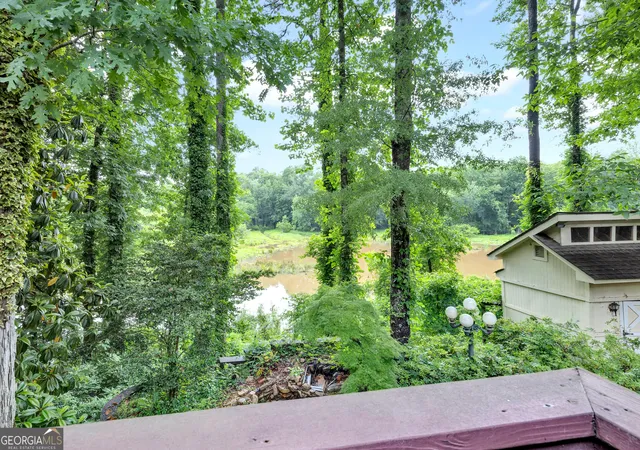 Homes for sale in Fayetteville, GA | 250 Country Lane Rd, Fayetteville, GA 30214 | MLS# 10774867