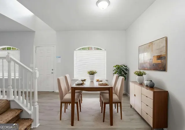 2nd image of 820 Magna Carta Dr Nw, Atlanta, GA 30318 | MLS# 10776187