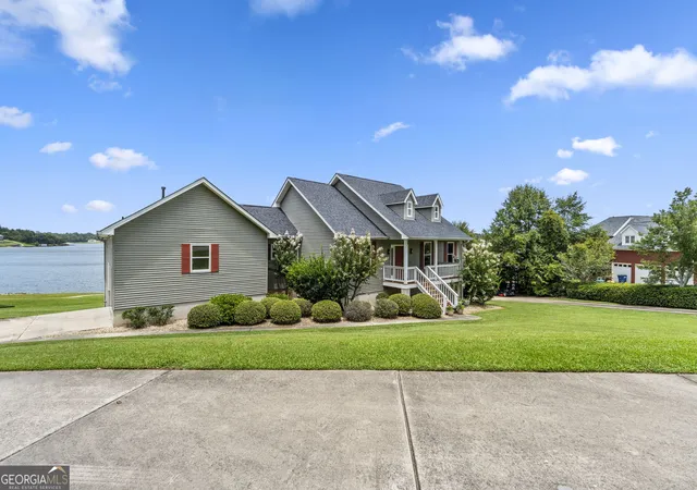 Photo 2 of Sale Pending at 354 Hillridge Cvs, Lizella, GA 31052 | MLS# 10812586 | Listing updated on 2026-09-04