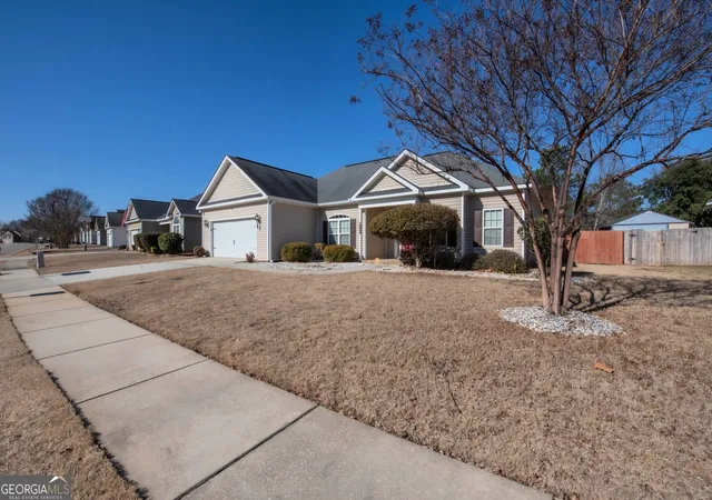 3rd image of 310 Flowing Meadows Dr, Kathleen, GA 31047 | MLS# 10817242