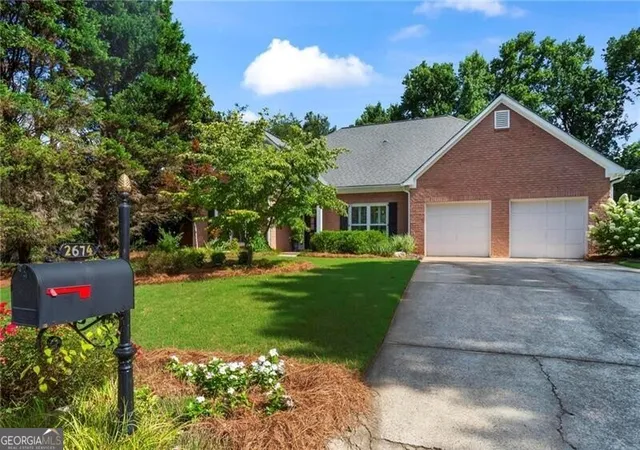 Photo 3 of Single family home for sale at 2674 Thornberry Pl, Marietta, GA 30066 | MLS# 10809097 | Listing updated on 2026-08-30