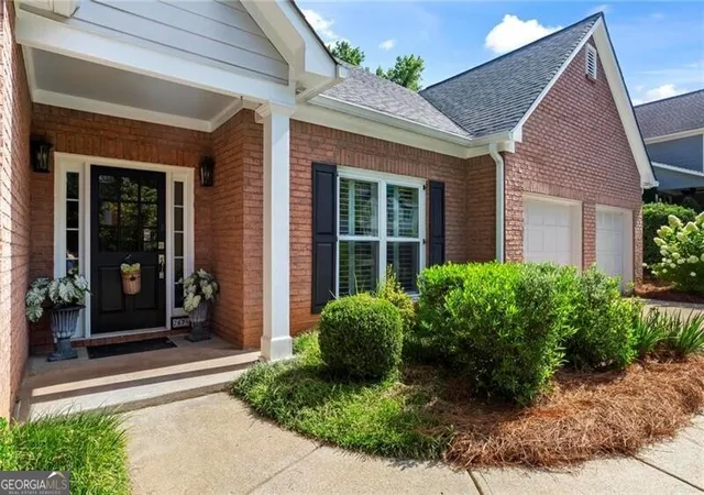 Photo 4 of Single family home for sale at 2674 Thornberry Pl, Marietta, GA 30066 | MLS# 10809097 | Listing updated on 2026-08-30