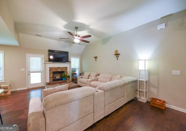 4th image of 4668 Gordon Rd, Senoia, GA 30276 | MLS# 10808604