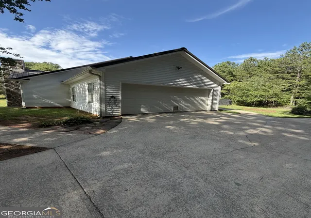 21st image of 184 Lee Thompson Road, Moreland, GA 30259 | MLS# 10809720