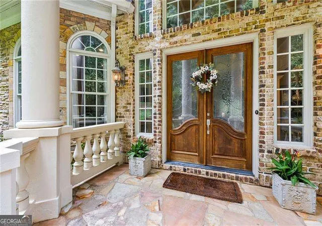 3rd image of 221 Allmond Ln, Alpharetta, GA 30004 | MLS# 10703163