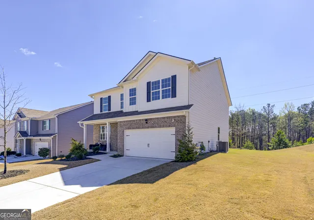 Photo 2 of Single family home for sale at 3154 Ellenton Dr, Lithia Springs, GA 30122 | MLS# 10831476 | Listing updated on 2026-09-06