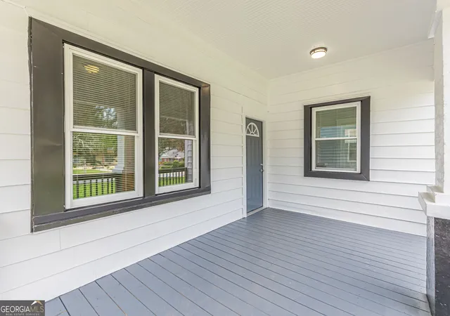 Photo 3 of Single family home for sale at 1236 Avon Ave Sw, Atlanta, GA 30310 | MLS# 10826566 | Listing updated on 2026-09-14