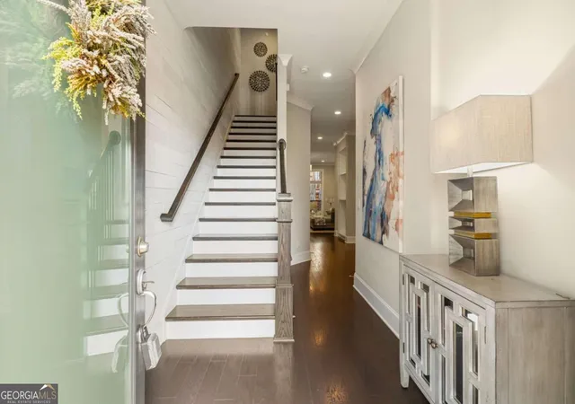 Photo 2 of Townhouse for sale at 555 Verismo Way, Alpharetta, GA 30009 | MLS# 10765318 | Listing updated on 2026-10-09