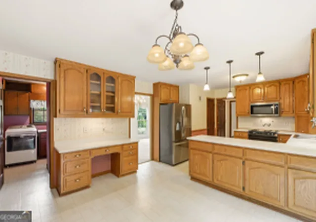 Photo 4 of Single family home for sale at 2355 N Peachtree Way, Dunwoody, GA 30338 | MLS# 10791335 | Listing updated on 2026-09-11