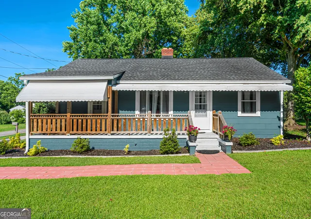 1st image of 67 Fairview Ave, Hartwell, GA 30643 | MLS# 10786096