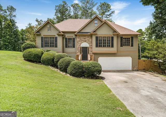 Photo 1 of Single family home for sale at 200 Brookhaven Pl, Canton, GA 30114 | MLS# 10818915 | Listing updated on 2026-09-15