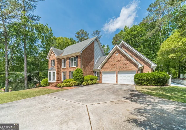 4th image of 816 Mcdaniel St, Monroe, GA 30655 | MLS# 10755368