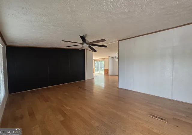 2nd image of 111 Harper Rd, Sparta, GA 31087 | MLS# 10826206