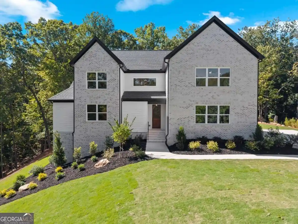 Single family home for sale at 136 Lakeview Way, Baldwin, GA 30511 | MLS# 10854941