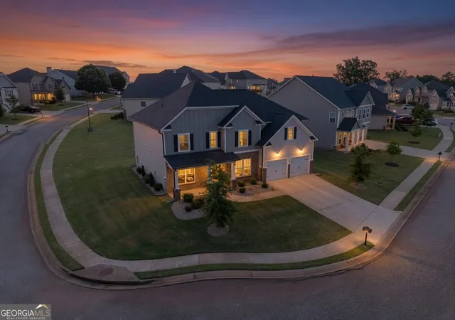 Photo 3 of Single family home for sale at 1250 Hawthorne Cir, Madison, GA 30650 | MLS# 10831214 | Listing updated on 2026-09-05