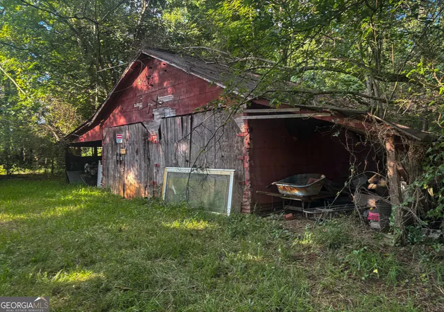 Photo 3 of Single family home for sale at 2282 Ga Hwy 11 S, Hillsboro, GA 31038 | MLS# 10810943 | Listing updated on 2026-08-07