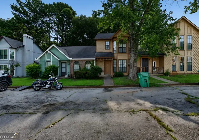 1st image of 867 Heritage Oaks Dr, Stone Mountain, GA 30088 | MLS# 10808007