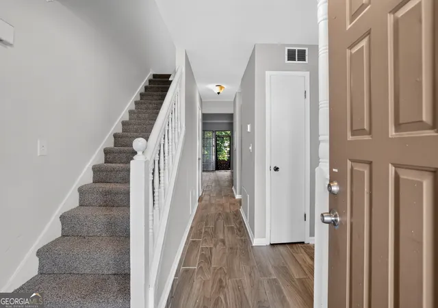 4th image of 867 Heritage Oaks Dr, Stone Mountain, GA 30088 | MLS# 10808007