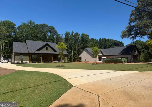 3rd image of 542A Palm St, Canton, GA 30115 | MLS# 10814260