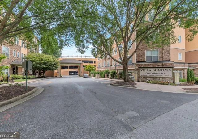 2nd image of 10 Perimeter Summit Blvd Ne #4217, Brookhaven, GA 30319 | MLS# 10798094