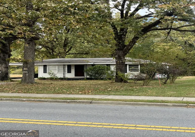 Single family home for sale at 222 Burnett Fry Rd SW, Rome, GA 30165 | MLS# 10880609