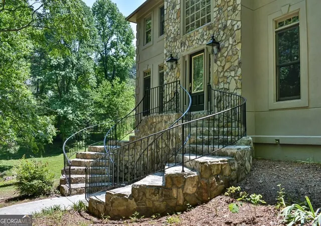 Photo 4 of Single family home for sale at 3790 Belle Glade Trl W, Snellville, GA 30039 | MLS# 10721402 | Listing updated on 2026-04-14