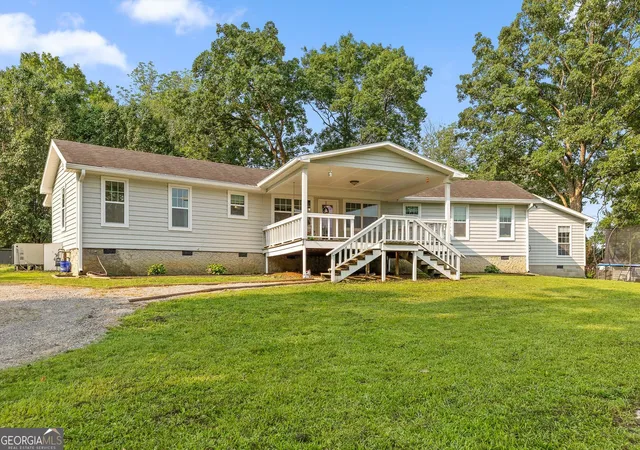 Homes for sale in Trenton, GA | 271 Melissa Dr, Trenton, GA 30752 | MLS# 10779269