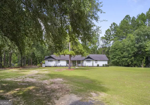 2nd image of 130 Austin Ct, Jesup, GA 31545 | MLS# 10827093