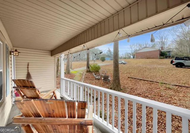 Photo 3 of Sale Pending at 400 Providence Rd, Athens, GA 30606 | MLS# 10669623 | Listing updated on 2026-05-20