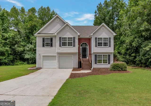 Single family home for sale at 1388 Sierra Ridge Pl, Loganville, GA 30052 | MLS# 10812065 | Listing updated on 2026-10-12