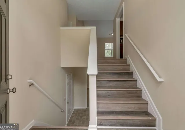 Photo 4 of Single family home for sale at 1388 Sierra Ridge Pl, Loganville, GA 30052 | MLS# 10812065 | Listing updated on 2026-10-12