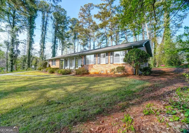 Photo 2 of Single family home for sale at 797 Kiowa Dr Ne, Marietta, GA 30060 | MLS# 10715200 | Listing updated on 2026-08-23