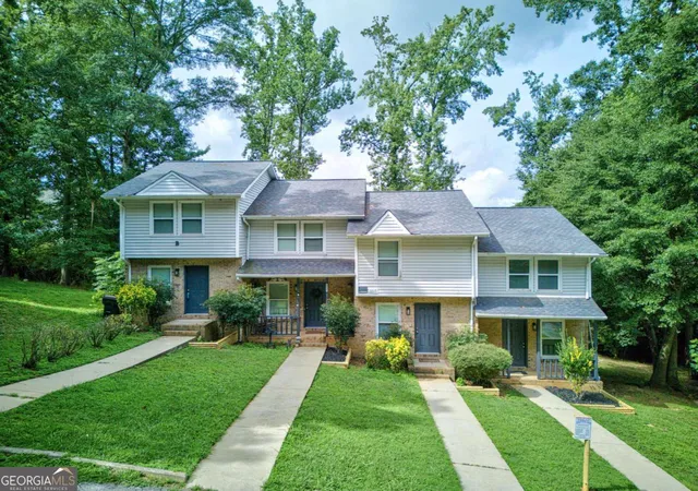 1st image of 5148 Spring St, Flowery Branch, GA 30542 | MLS# 10811625
