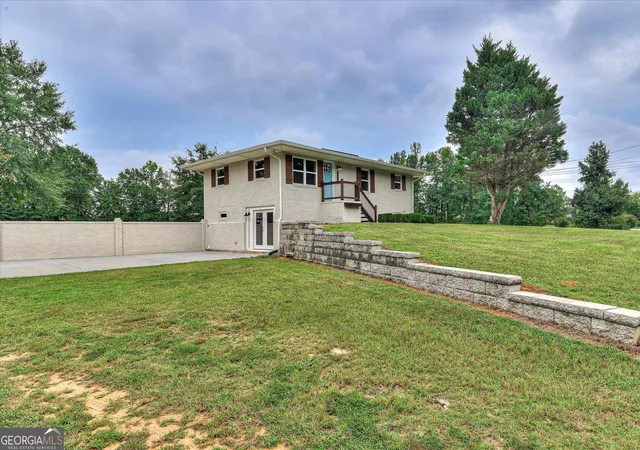 Photo 3 of Single family home for sale at 1714 Wrens Hwy, Thomson, GA 30824 | MLS# 10836920 | Listing updated on 2026-09-18