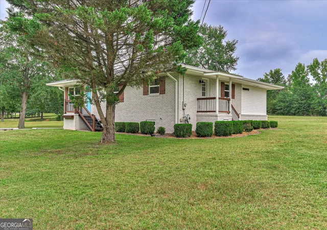 Photo 4 of Single family home for sale at 1714 Wrens Hwy, Thomson, GA 30824 | MLS# 10836920 | Listing updated on 2026-09-18