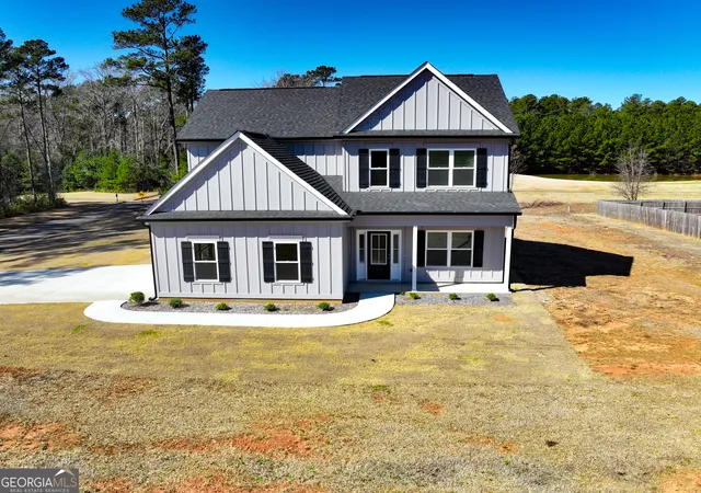 Homes for sale in Lanett, AL | 705 Riverside Estates, Lanett, AL 36863 | MLS# 10636790